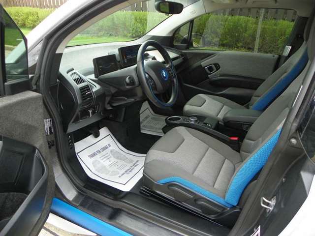 2016 BMW i3 4dr Hatchback w/ Range Extender